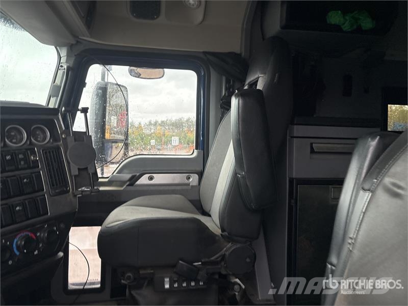 Mack Anthem 6x4 T/A Sleeper Truck Tractor (Inoperable) Ciągniki siodłowe