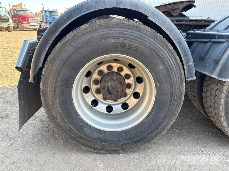 Mack Anthem 6x4 T/A Sleeper Truck Tractor Vlačilci