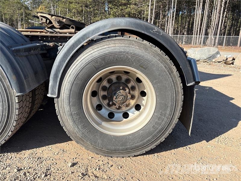 Mack Anthem 6x4 T/A Sleeper Truck Tractor Vlačilci