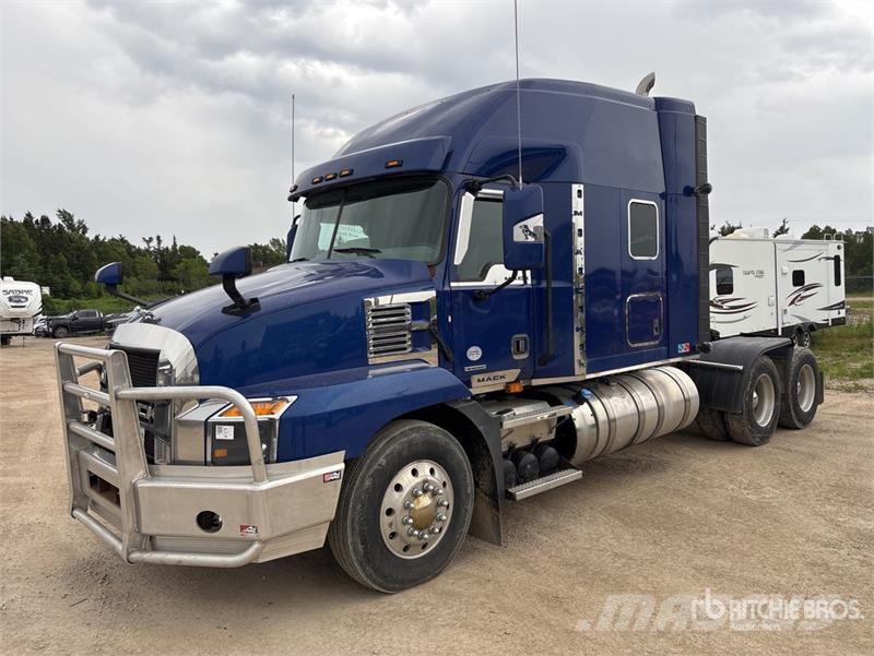 Mack Anthem 6x4 T/A Sleeper Truck Tractor Trækkere