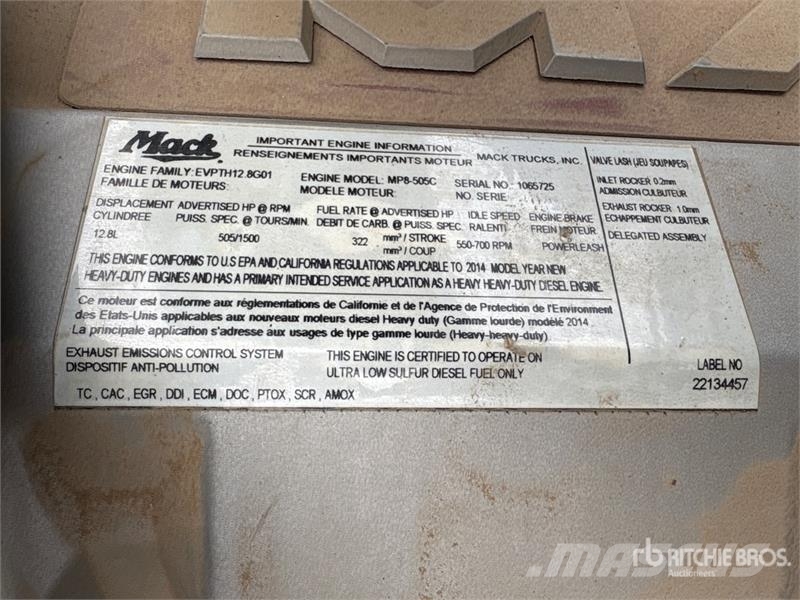 Mack CXU613 Tracteur routier