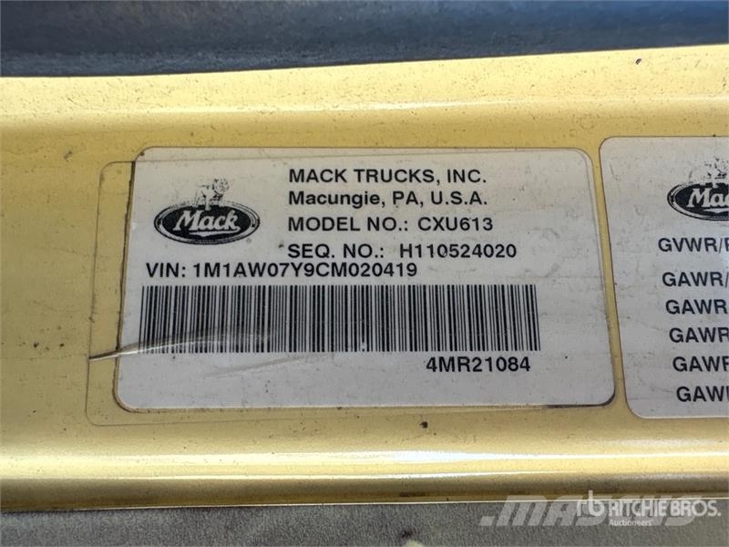 Mack CXU613 Vlačilci