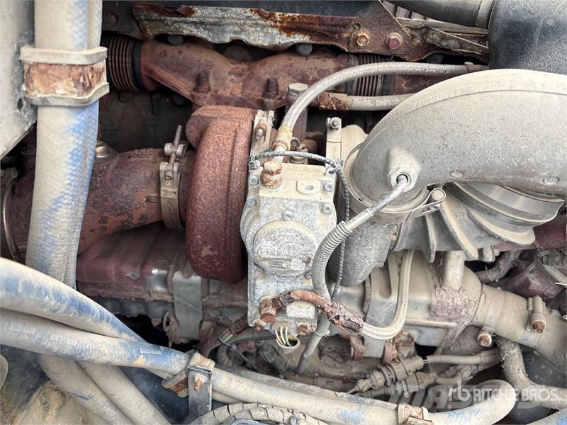 Mack CXU613 Tracteur routier