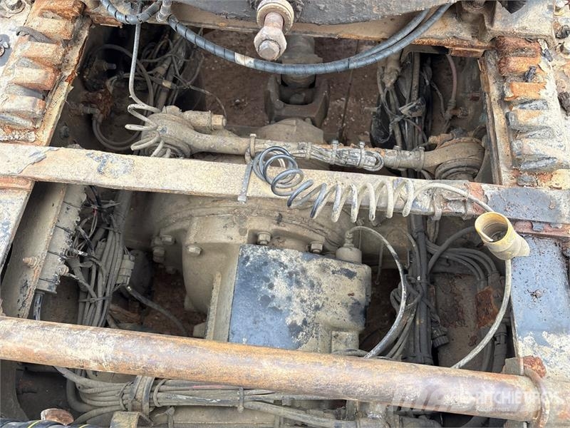 Mack CXU613 Tracteur routier