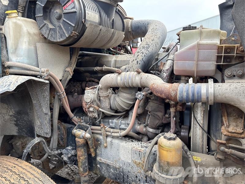 Mack CXU613 Vilcēji