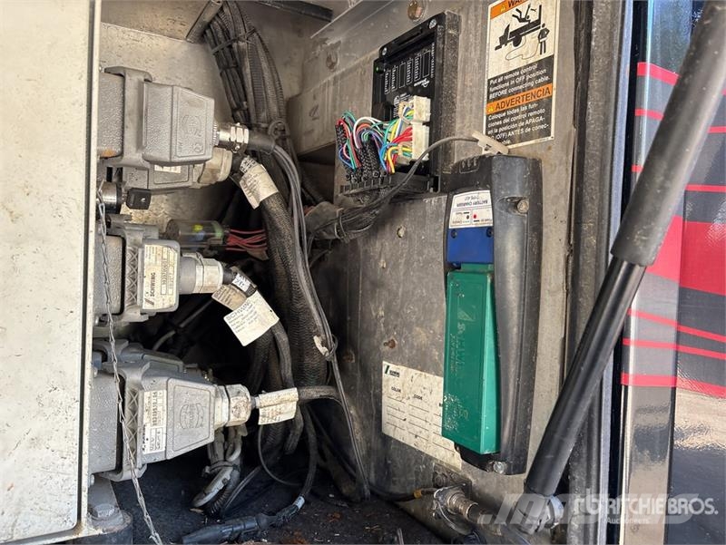 Mack MRU613 Camiones de concreto