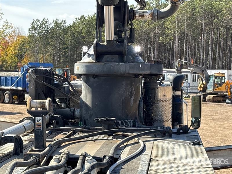 Mack MRU613 Camiones de concreto