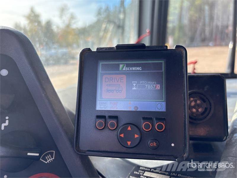 Mack MRU613 Camiones de concreto