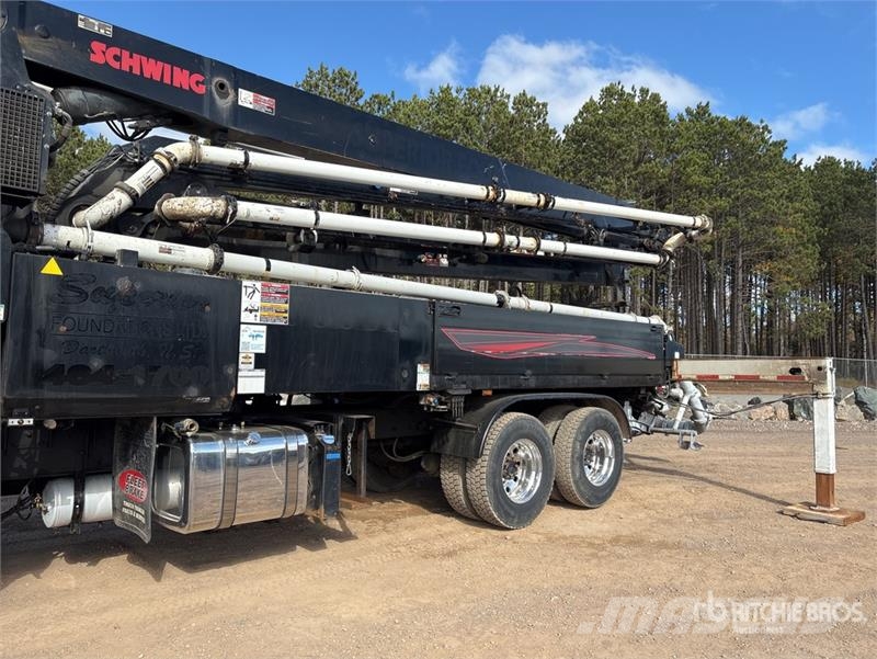Mack MRU613 Camiones de concreto