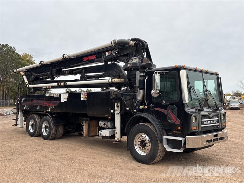 Mack MRU613 Φορτηγά-Μπετονιέρες