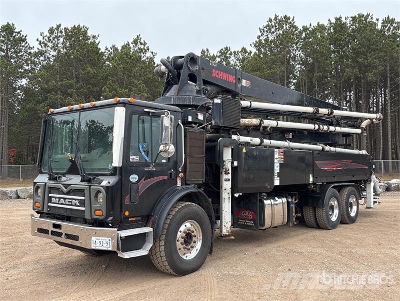 Mack MRU613 Φορτηγά-Μπετονιέρες