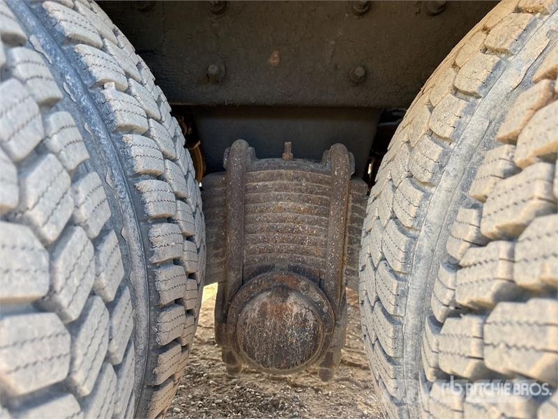 Mack MRU613 Camiones de concreto