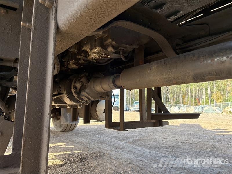 Mack MRU613 Camiones de concreto