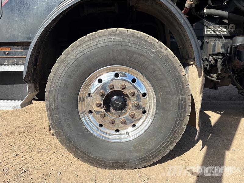 Mack MRU613 Camiones de concreto