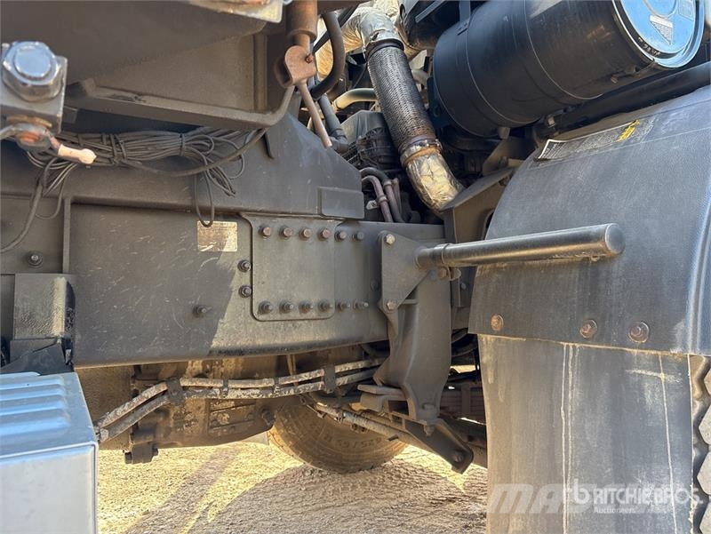 Mack MRU613 Camiones de concreto