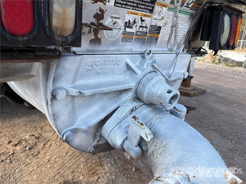 Mack MRU613 Camiones de concreto