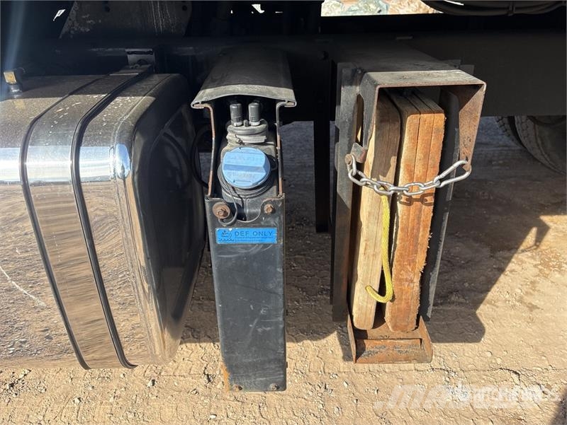 Mack MRU613 Camiones de concreto