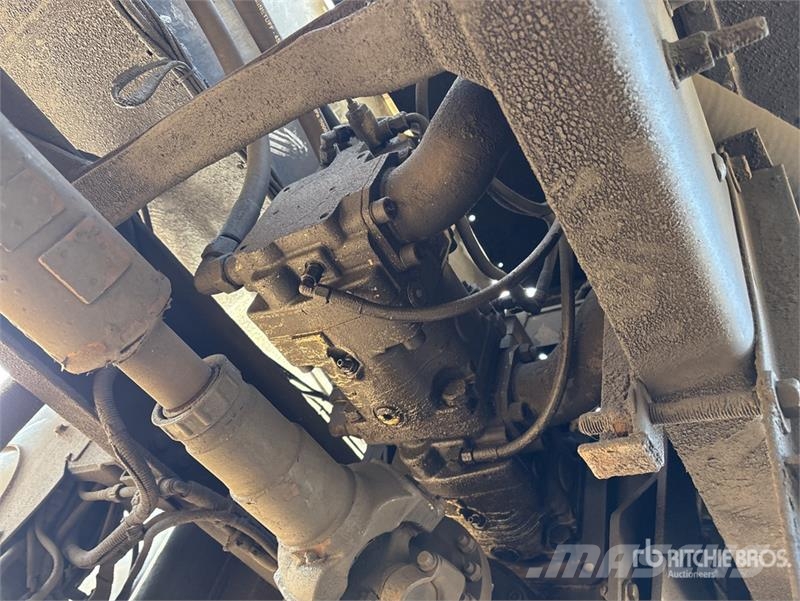 Mack MRU613 Camiones de concreto