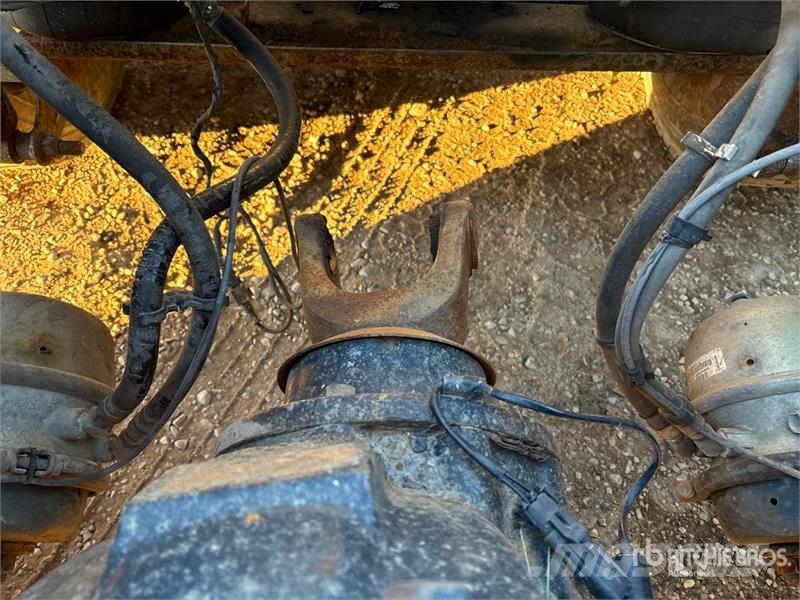 Mack T/A Sleeper Truck Tractor Trekkvogner