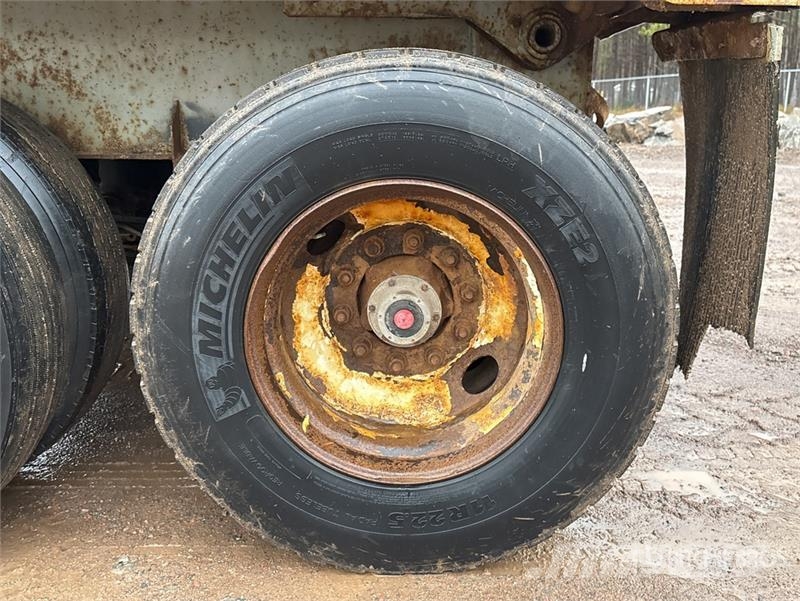 Manac 26 ft T/A End Dump Trailer Tipper trailers