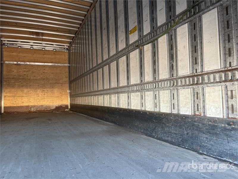 Manac 28 ft x 102 in Pup T/A Van Trailer Carrocería de caja