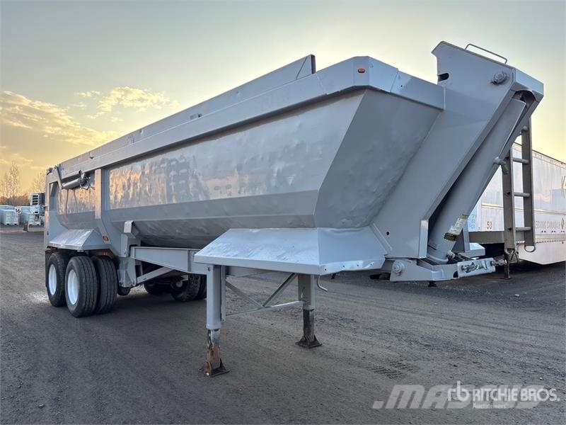 Manac 44226A 27 ft T/A End Dump Trailer Kipper