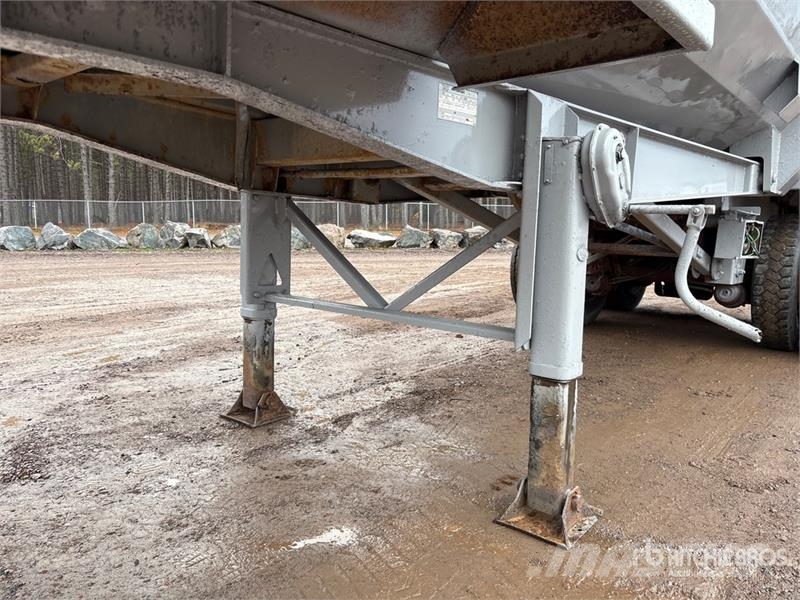 Manac 44226A 27 ft T/A End Dump Trailer Tipphengere