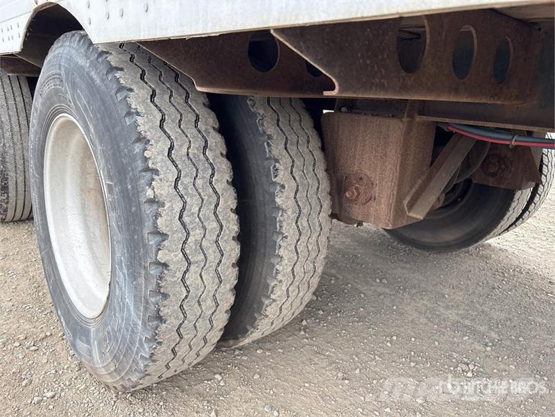 Manac 53 ft x 102 in Quad/A Open-Top Chip Trailer Ремаркета за дървени стърготини
