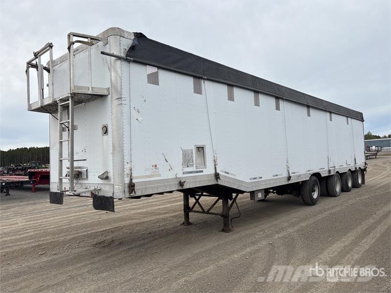 Manac 53 ft x 102 in Quad/A Open-Top Chip Trailer Ремаркета за дървени стърготини
