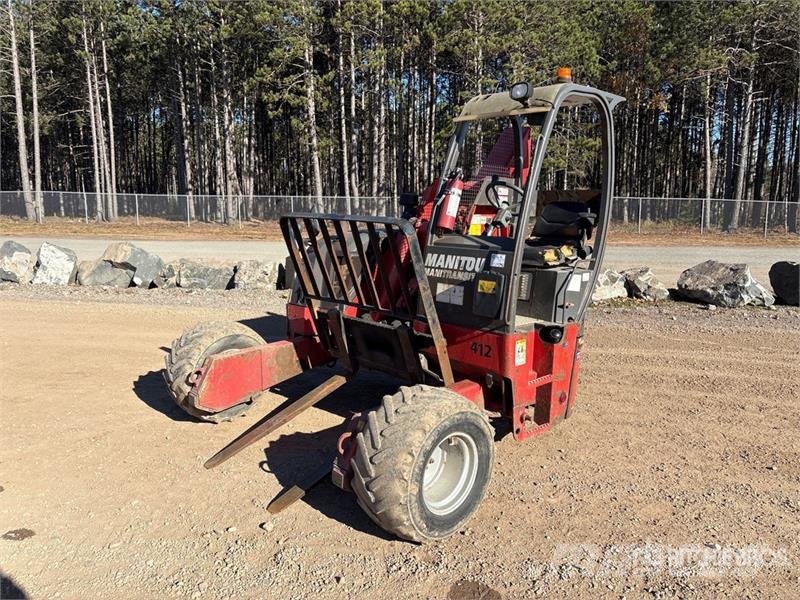 Manitou TMT55HT 5500 lb 3x3 Truck Mounted Forklift Meeneemheftrucks