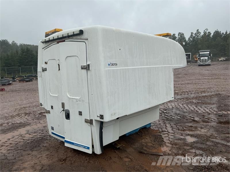Maranda Truck Cap Ohjaamot ja sisustat