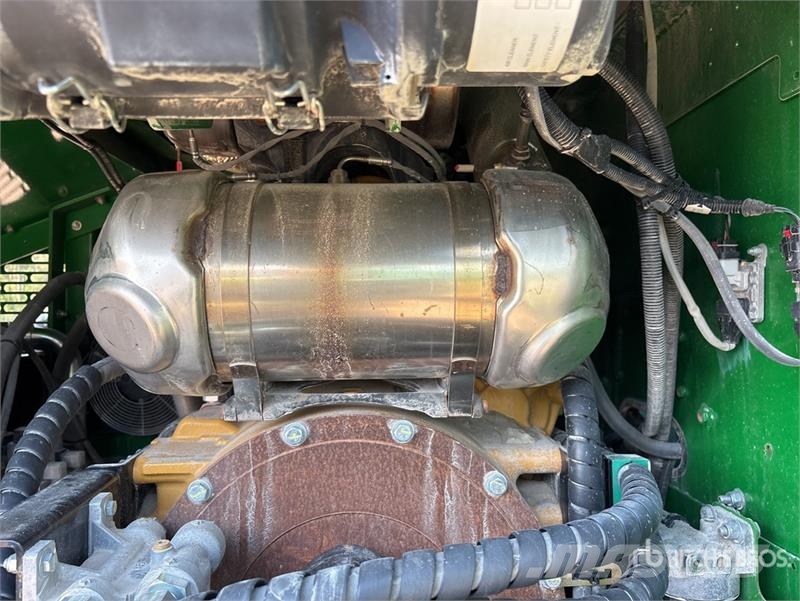 McCloskey R105 Tracked Screen Plant غرابيل
