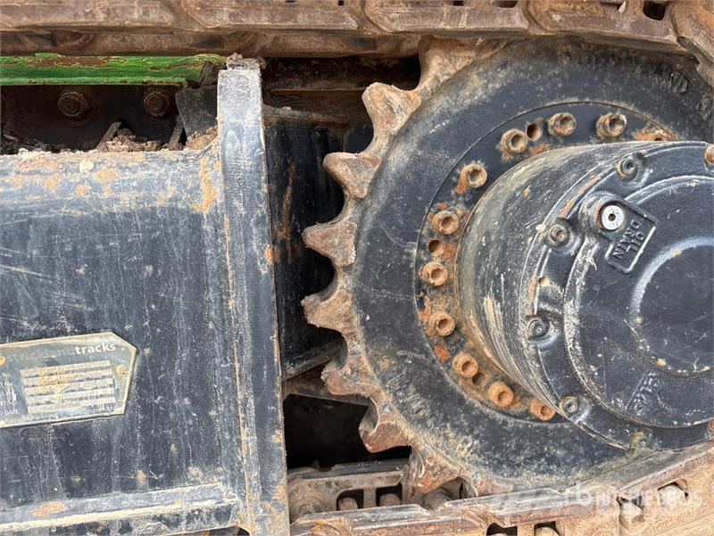 McCloskey R105 Tracked Screen Plant غرابيل