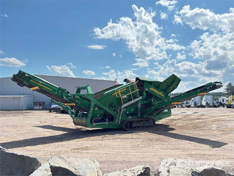 McCloskey R105 Tracked Screen Plant غرابيل