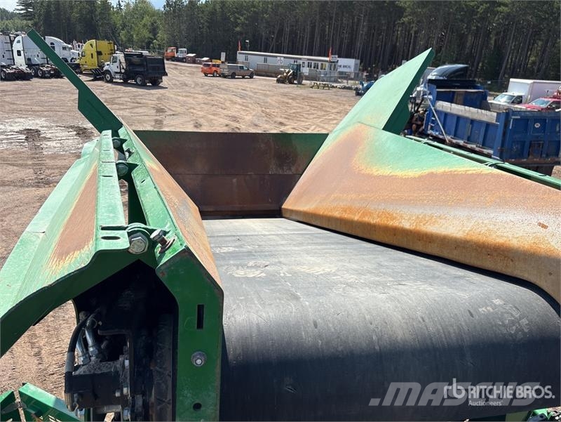 McCloskey R105 Tracked Screen Plant غرابيل