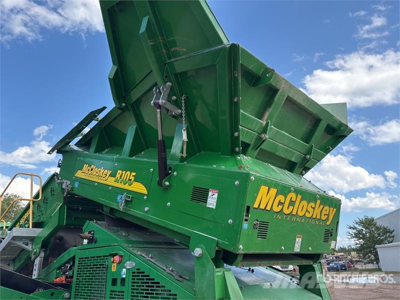 McCloskey R105 Tracked Screen Plant غرابيل