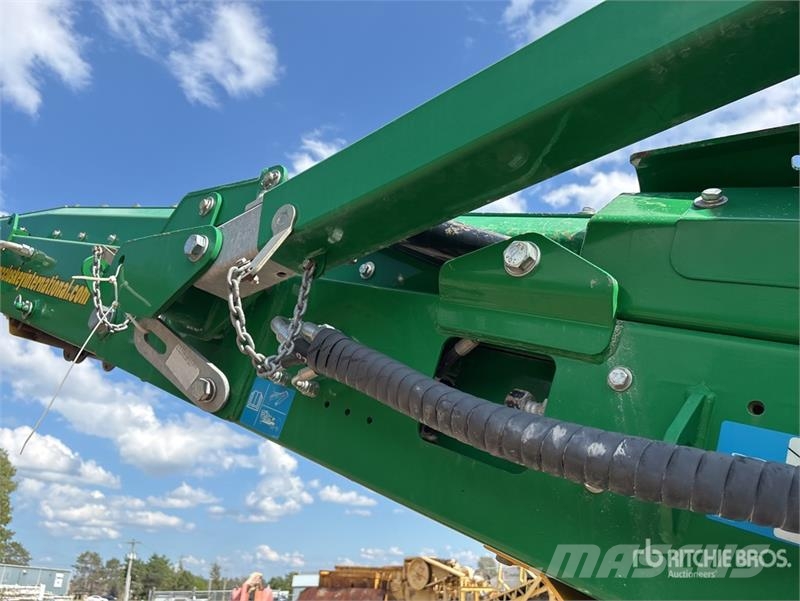 McCloskey R105 Tracked Screen Plant غرابيل