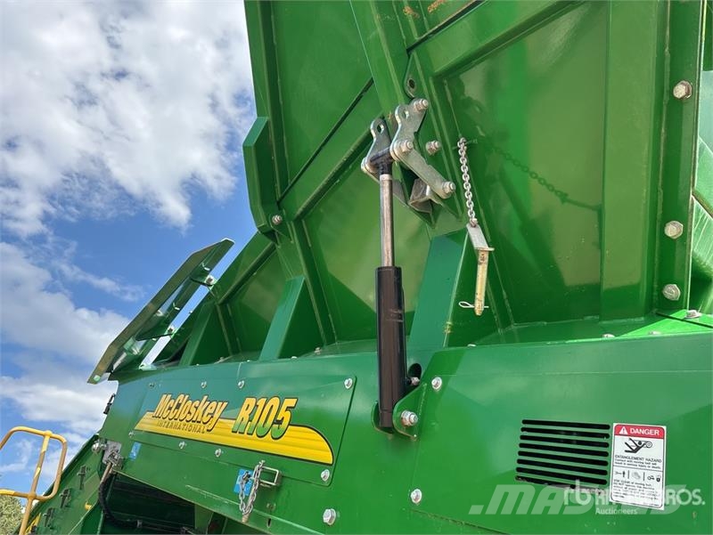 McCloskey R105 Tracked Screen Plant غرابيل