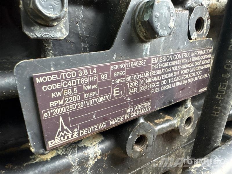 McCormick X4.60 4WD Tractor Traktorok