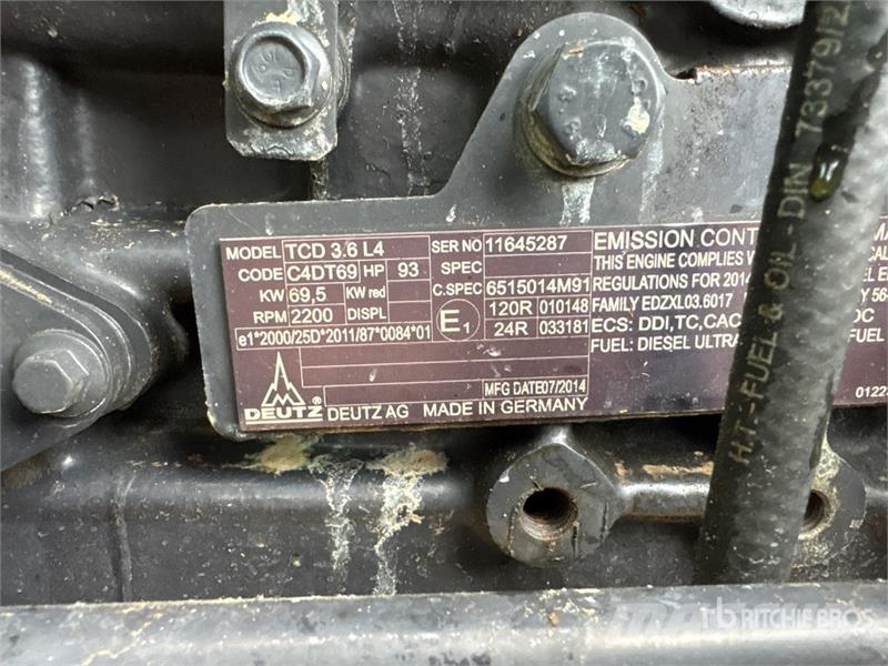 McCormick X4.60 4WD Tractor Traktorok