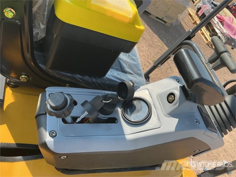ME20-YELLOW Mini Excavator (Unused) Mini Escavadoras <7t