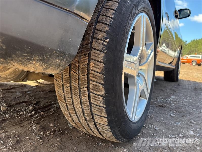 Mercedes-Benz ML320 Sõiduautod