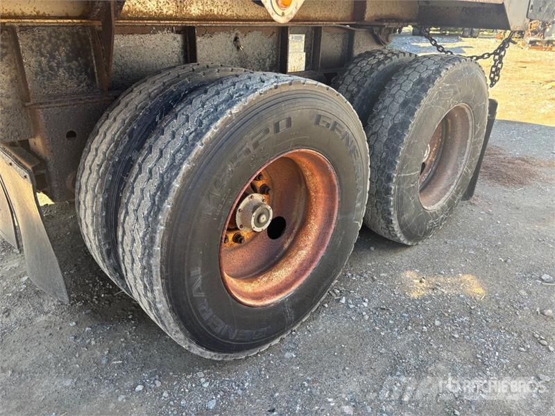 Midland 27 ft T/A End Dump Trailer Savivartės priekabos