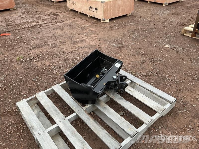 Miva VCT600 24 in Hydraulic Tilting Excavator Bucket (U Cucharones