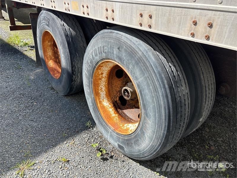 Mond 53 ft x 102 in T/A Van Trailer Прицепы-фургоны