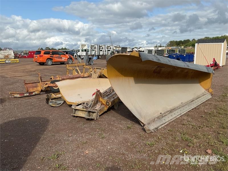 Motor Grader Attachments - Fits 2008 Cat 140M Drugi deli