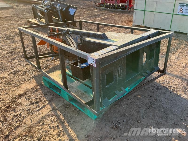 Mower King ECSSCT72 60 in Skid Steer Trencher (Unu 트렌처