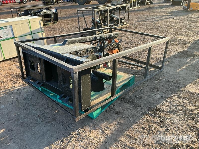 Mower King ECSSCT72 60 in Skid Steer Trencher (Unu 트렌처
