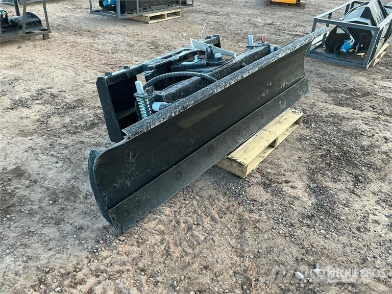  Mower King SPA84 84 in Skid Steer Dozer (Unused) Tolólapok