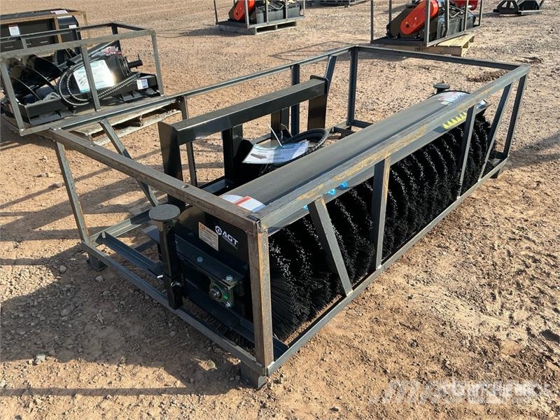 Mower King SSAB72 72 in Skid Steer Broom (Unused) Harjad